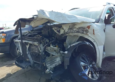 2019 Subaru Ascent Limited z USA, uszkodzony, nr VIN 4S4WMAJD2K3467777